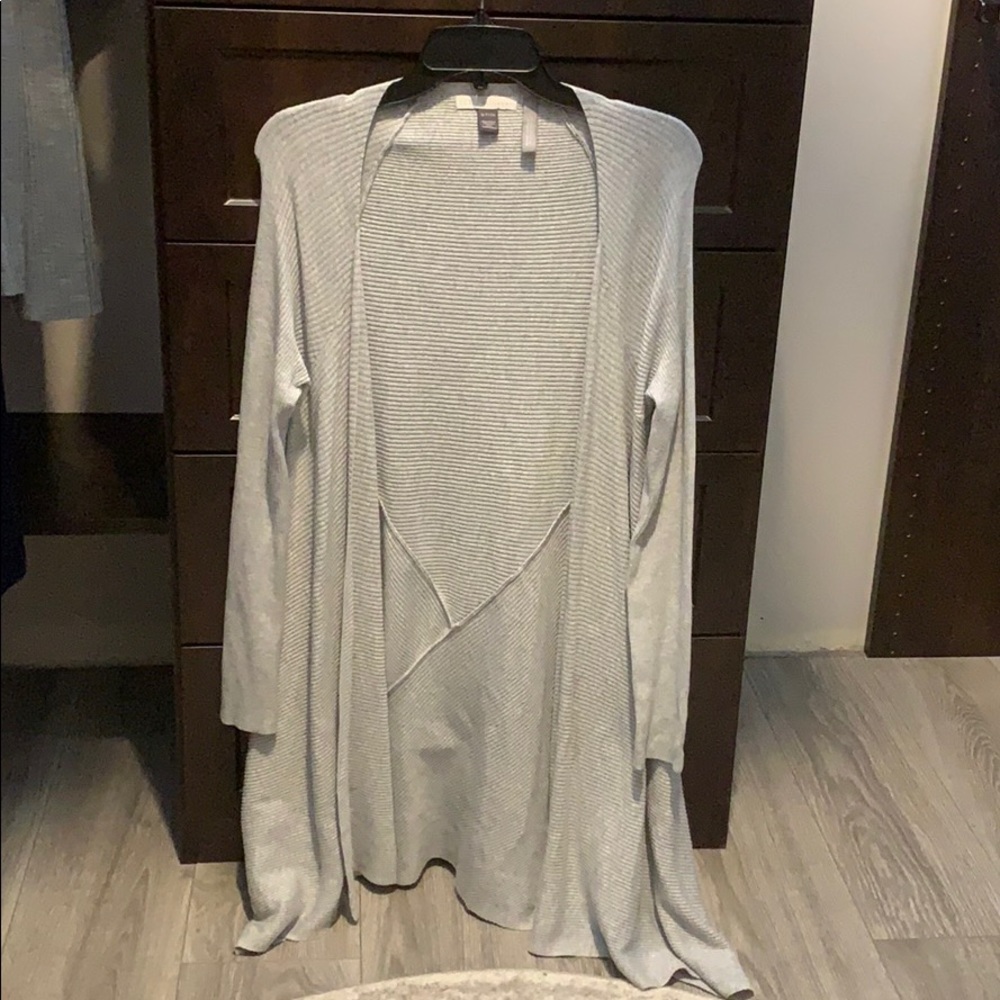 Light gray maternity cardigan Pea in the Pod